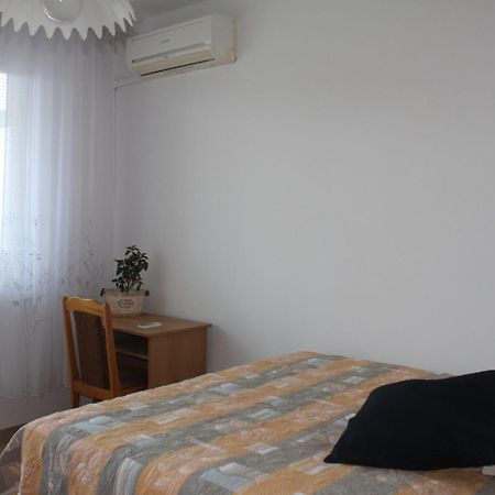 Sunny Cozy Flat In The Centre, Close To Beach, 4 Rooms, 105Sqm Varna Eksteriør billede