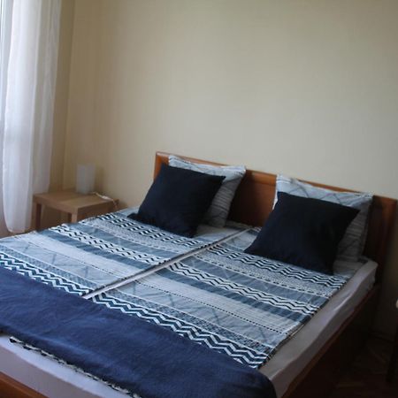 Sunny Cozy Flat In The Centre, Close To Beach, 4 Rooms, 105Sqm Varna Eksteriør billede
